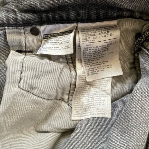 Levi’s 511 Men’s Black Wash Distressed Size 33 X 32 Normcore Casual Stretch - Picture 7 of 16